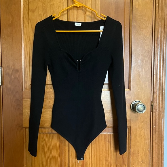 Abercrombie & Fitch black sweater bodysuit size medium - Picture 5 of 15